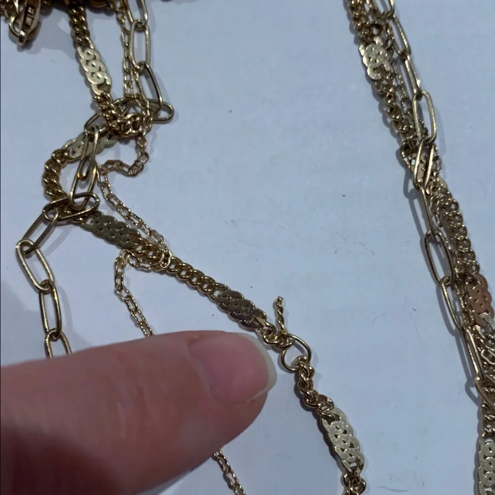 Gold tone 16-22” tri chain w square pendants, removable chains - Picture 4 of 4